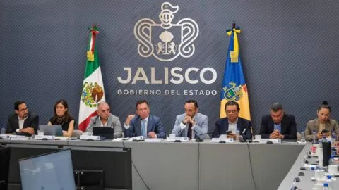Cierran filas por agua limpia en Jalisco