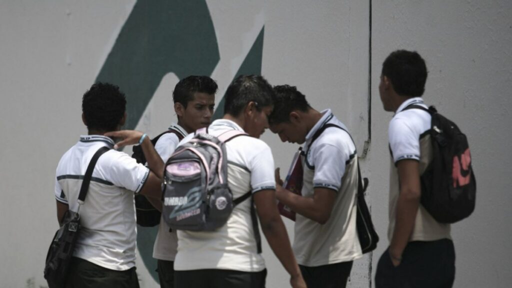 Alumnos del CONALEP responden a burlas de influencers: “Eso ya no es humor, es discriminación”