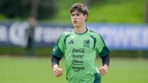 ‘Hormiga’ González supera los 20 millones de euros y es el futbolista más valioso de Grecia