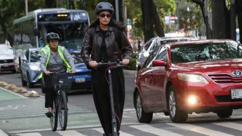 Multas para scooters y bicis eléctricas arrancan el 20 de noviembre en CDMX