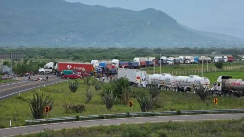 ¿Qué pasa en el Istmo de Tehuantepec? Bloqueo en carretera federal 190 cumple 4 días