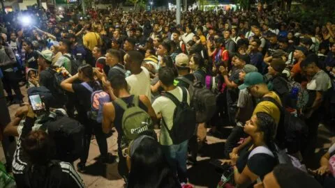 Caravana migrante “Fe y Esperanza con Dios” avanza por Chiapas rumbo a Oaxaca