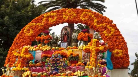 Día de Muertos en Hollywood Forever: cuánto cuesta entrar al famoso cementerio de Los Ángeles