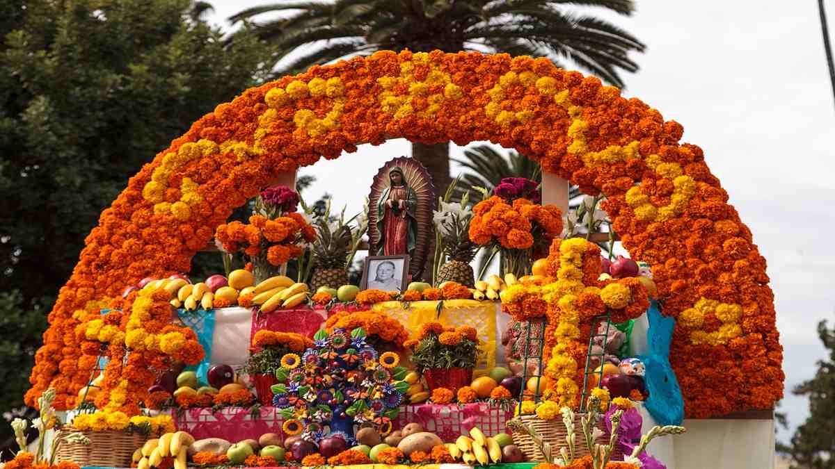Día de Muertos en Hollywood Forever: cuánto cuesta entrar al famoso cementerio de Los Ángeles