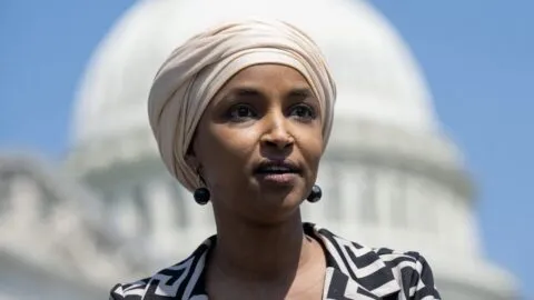 Agentes de EE.UU. allanan casa de Ilhan Omar, congresista y crítica de Trump; investigan presunto fraude migratorio