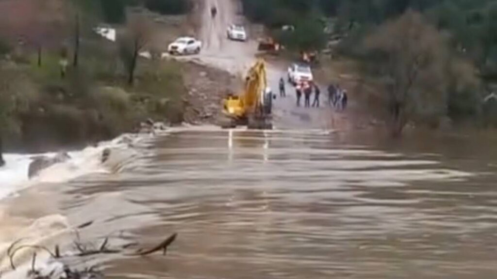 Crecida de río Tunal en Durango.