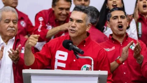 Alito Moreno perfila a Claudia Anaya para competir por Zacatecas