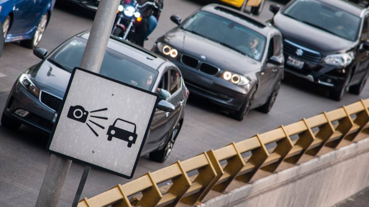 Fotomultas en CDMX: Corte avala que dueño del auto deberá pagar aunque otro vaya al volante