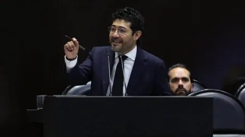 “Se mordieron la lengua”: Marath Bolaños, titular de la STPS, choca con oposición en San Lázaro durante su comparecencia