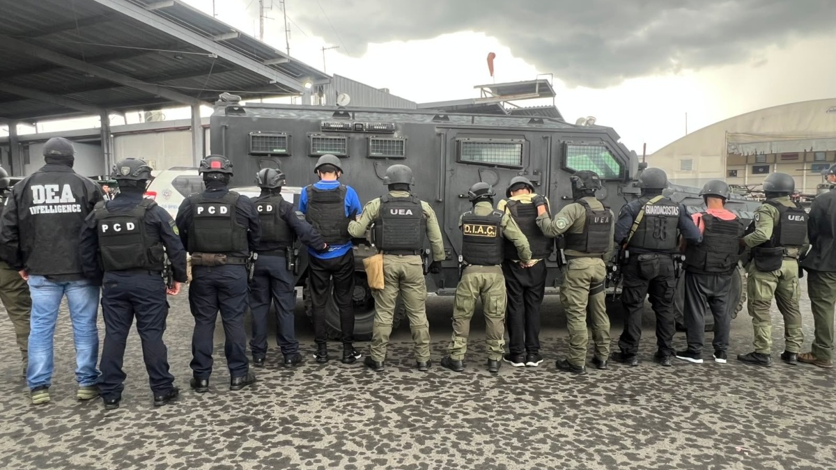 Extraditan a tres mexicanos a EE. UU. vinculados al Cártel de Sinaloa por tráfico de cocaína