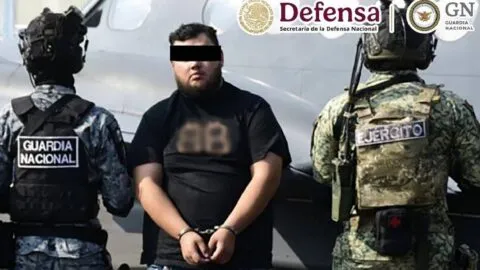 Cae “Axel”, líder de los Ciclones; se desatan bloqueos e incendios en Tamaulipas y difunden videos de su traslado