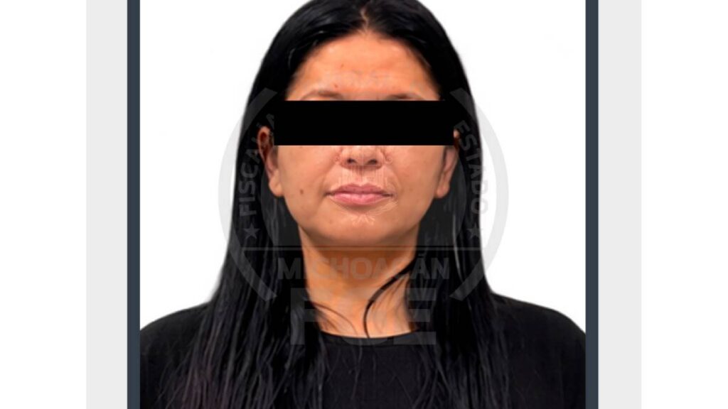Autoridades de Michoacán detuvieron a la secretaria de Bienestar de Michoacán.
