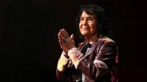 Los hitos de Dolores Huerta: desde el "sí, se puede" hasta la fulminante acusación a César Chavez