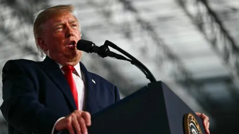 Trump vuelve a hablar de cambiar el mapa de América y pone la mira en Venezuela