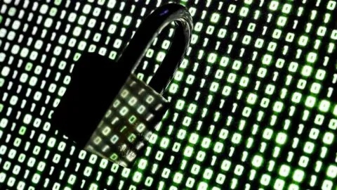 Dos vulnerabilidades críticas detectadas con IA provocan fallos múltiples en miles de páginas web