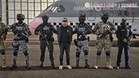 Detienen a “El Tanque”, presunto operador regional del CJNG; se le relaciona con ataque contra helicóptero del Ejército