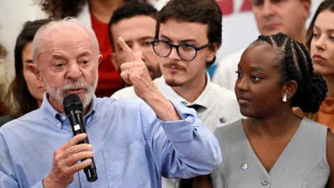 Lula denuncia ante Tribunal Superior Electoral presunta interferencia de Meta en elecciones de Brasil