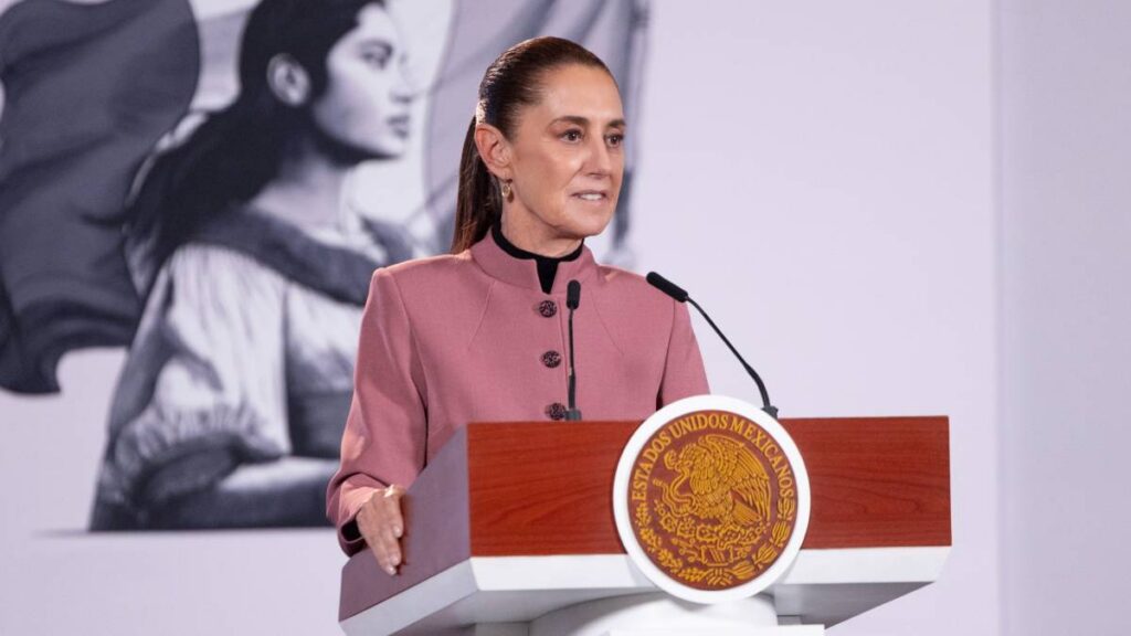 Claudia Sheinbaum anunción centro de atención de cáncer de mama.