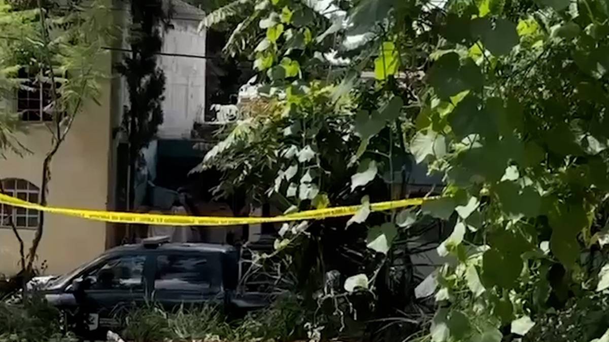 Hallan cuatro cuerpos en fosa clandestina de Guadalajara