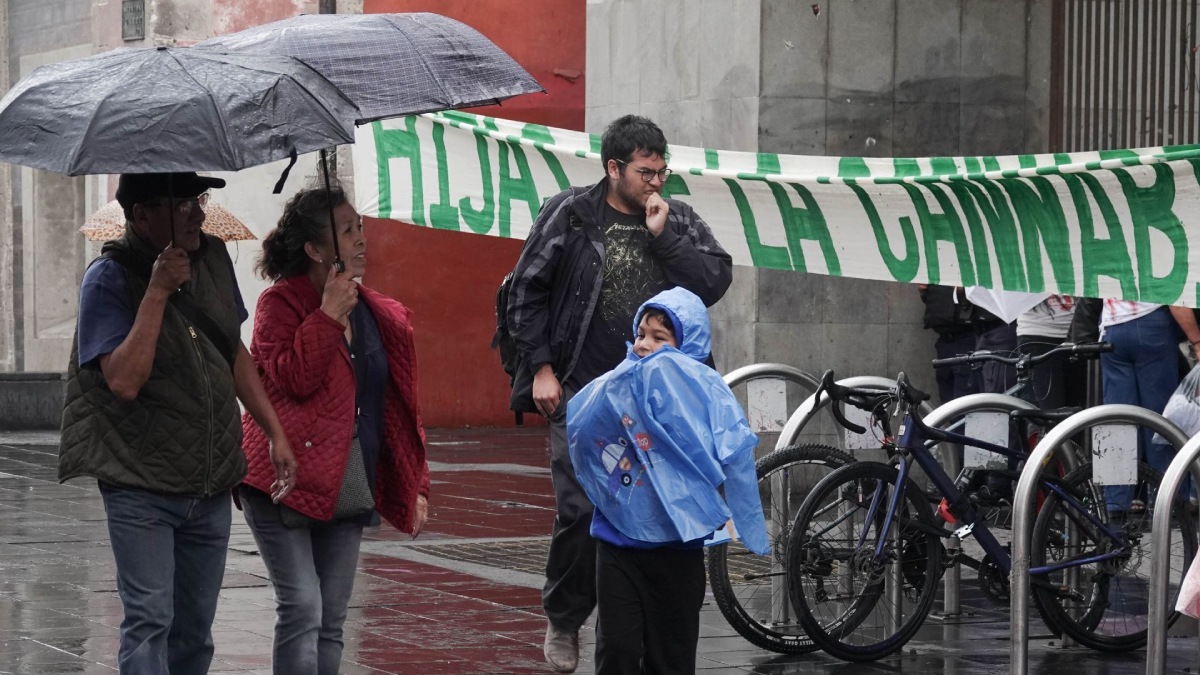 ¡Atención, CDMX! Alertan por 4 días de frío, lluvias y viento
