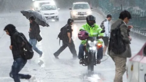 Frente frío 2 no da tregua: ve qué estados tendrán lluvias intensas, viento y heladas hasta el viernes
