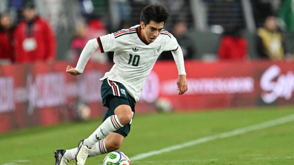 Gilberto Mora