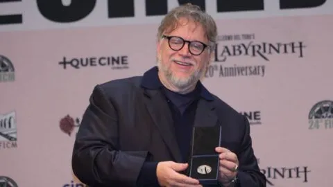 Guillermo del Toro recibe la Medalla Filmoteca UNAM en el FICM 2026