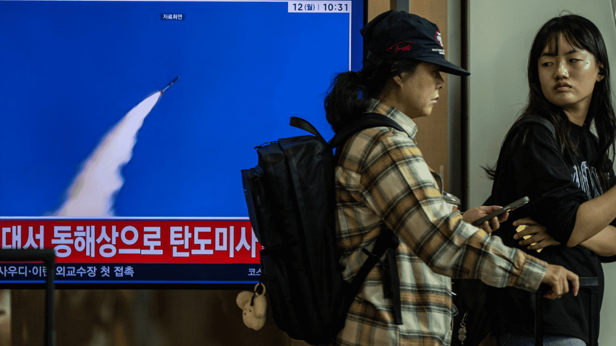 Japón y Corea del Sur alertan tras lanzamientos de misiles de Corea del Norte