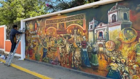 Recrean encuentro de vivos y muertos a través de la plástica en Oaxaca