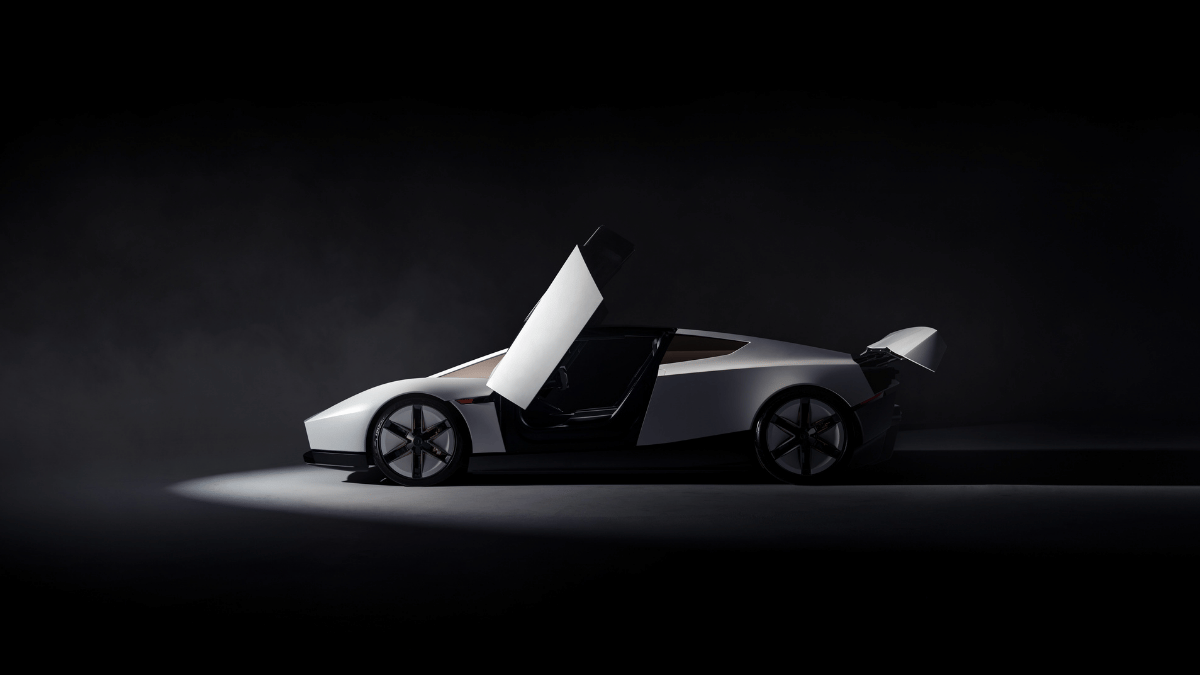 Videos: Tesla presenta su nuevo Roadster, el "auto volador"