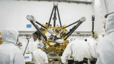 Japón prepara misión espacial para explorar las lunas de Marte; buscan traer muestras