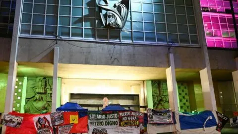 Trabajadores del IMSS anuncian posibles bloqueos en Reforma para este viernes
