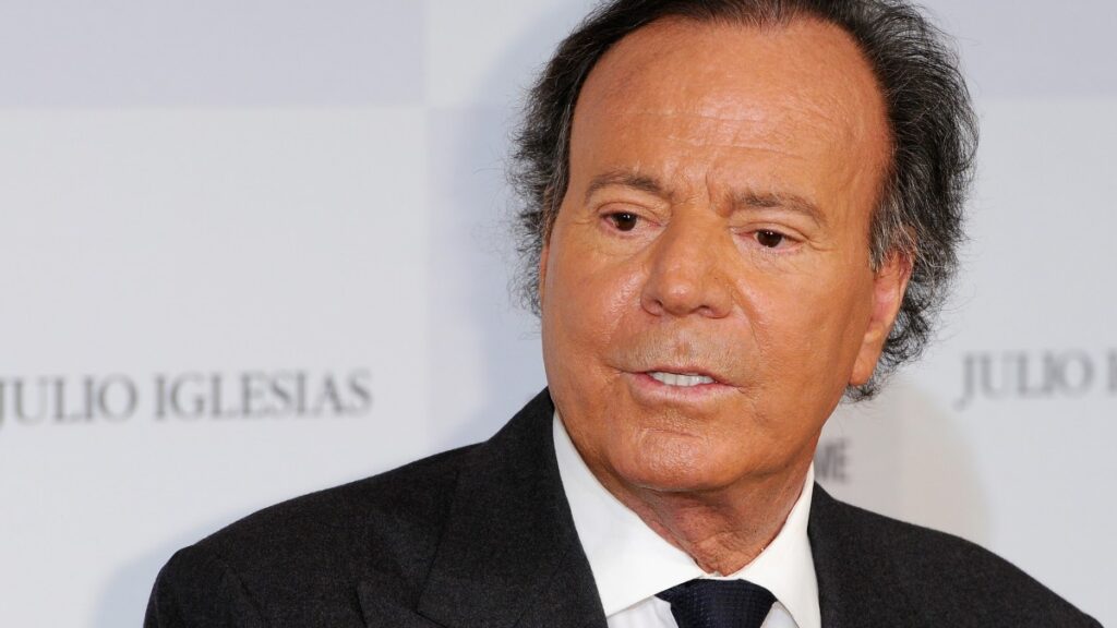se abrira carpeta contra julio iglesias
