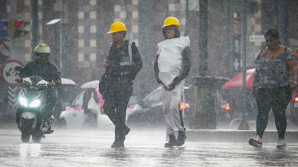 Lluvias fuertes y granizo pegarán este sábado en CDMX y Edomex