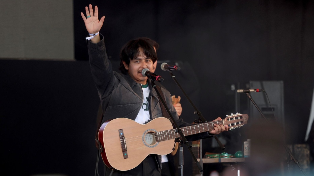 Macario Martínez, de cantar entre el ruido de los autos a ser nominado al Latin Grammy: “Siempre quise hacer música”