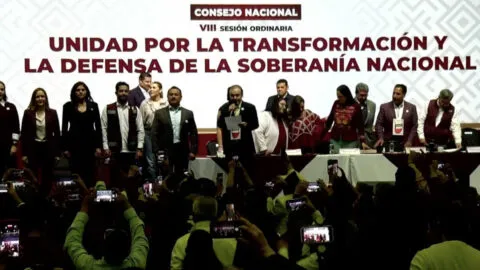 Toman protesta a los 17 coordinadores de Morena de cara a las elecciones 2027