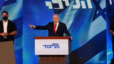 Netanyahu podría seguir gobernando en Israel pese a perder la mayoría parlamentaria