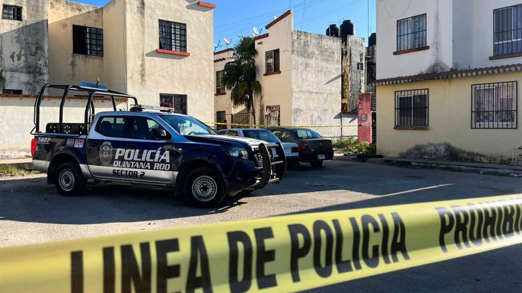 Quintana Roo Policía tránsito feminicidio suicidio