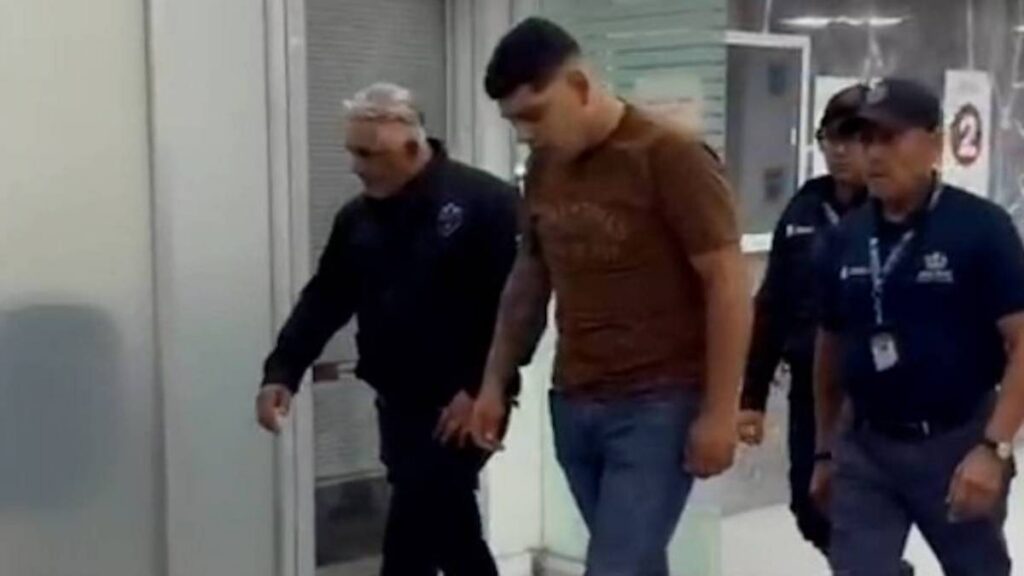 Investigan a policías estatales en Guadalajara.