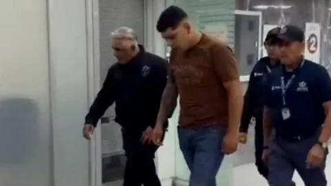 Inician investigaciones contra dos policías por reprimir la marcha por el agua limpia en Guadalajara