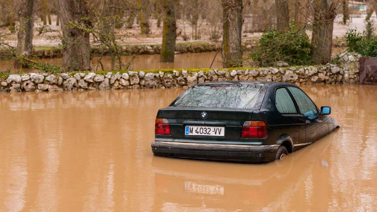 Videos de las fuertes inundaciones en España: calles de Albacete quedan bajo el agua