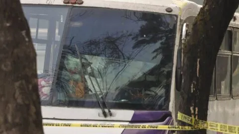 Video: intentan asaltar a pasajeros de la ruta Angelópolis en Puebla; hay un detenido