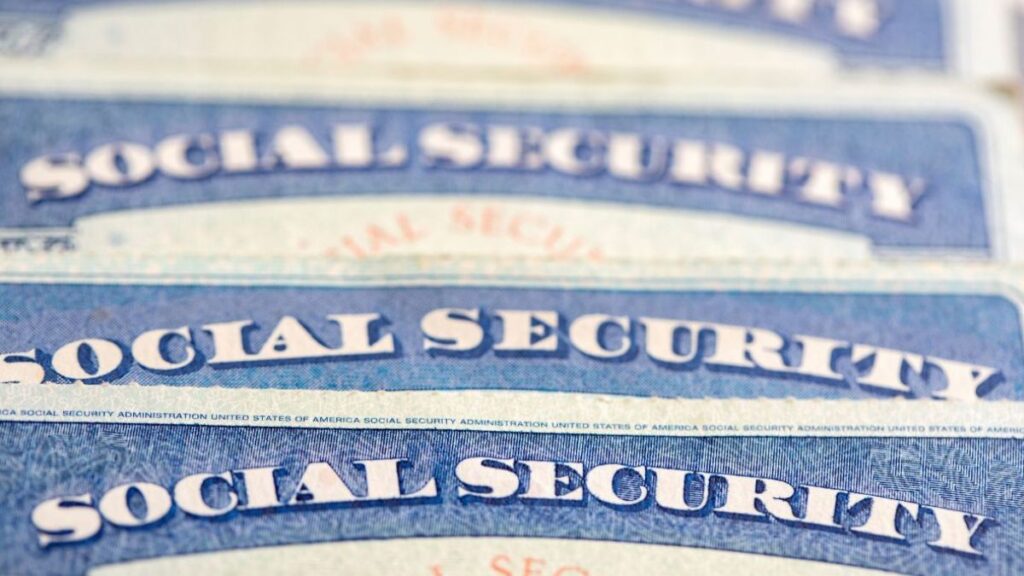 Para mejorar la integridad de la base de datos de números de seguridad social, la SSA corrigió información faltante