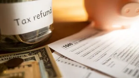El IRS enviará reembolsos a ciertas familias: quiénes pueden recibir dinero sin pedirlo