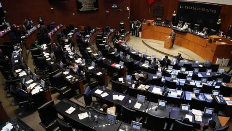 Senado avala Paquete Fiscal 2027 en comisiones; PAN alerta por deuda
