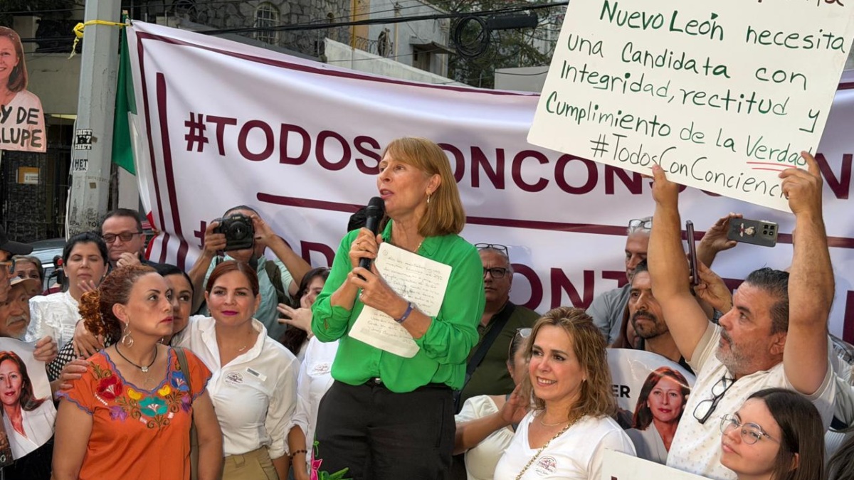Tatiana Clouthier exige a Morena repetir encuesta en Nuevo León y retirar a Clara Luz la coordinación estatal