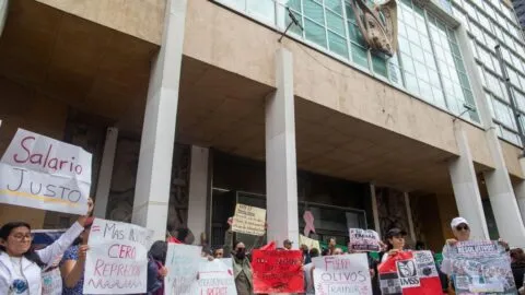 Trabajadores del IMSS alistan marcha nacional el 14 de octubre; Zoé Robledo responde a inconformes