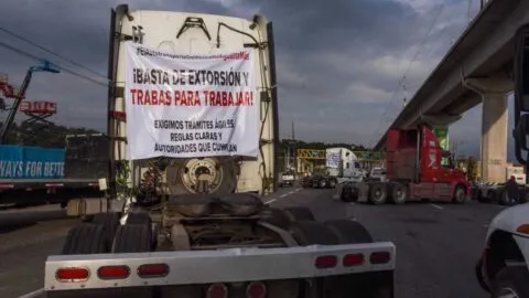 Transportistas exigen más seguridad; Guardia Nacional les reprocha no usar su estrategia