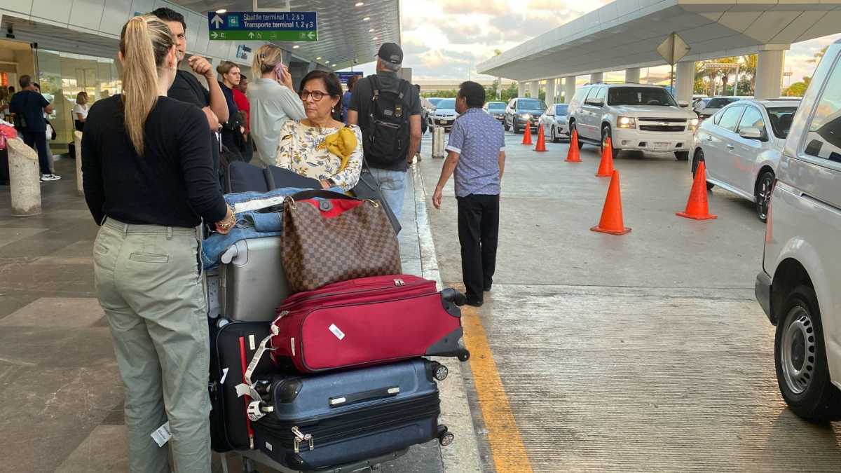 Turismo en México: caen llegadas por avión y prevén pérdidas de mil 500 mdd