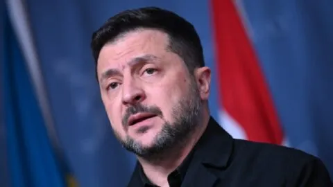 Ucrania propone “congelar” el frente de guerra con Rusia para lograr un cese al fuego